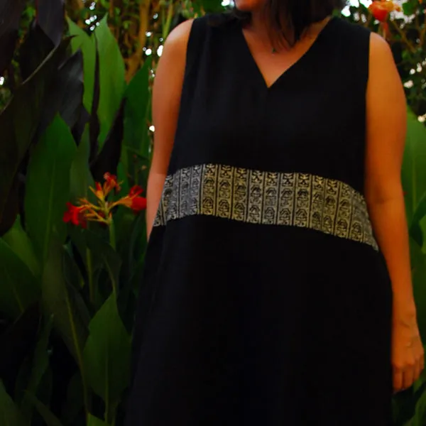 23K1  Linen Block-Printed Sleeveless Midi Dress