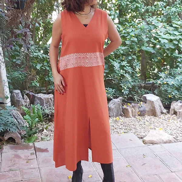 23K1  Linen Block-Printed Sleeveless Midi Dress