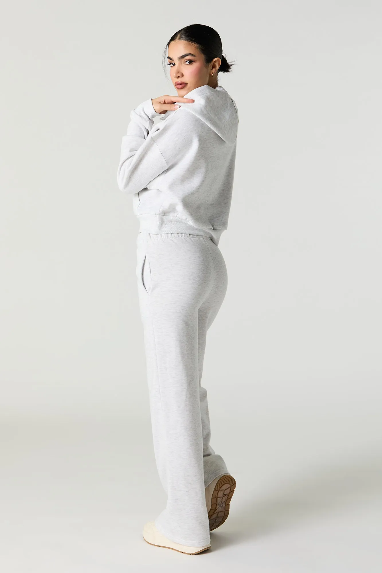 Active Wide Leg Fleece Sweatpant