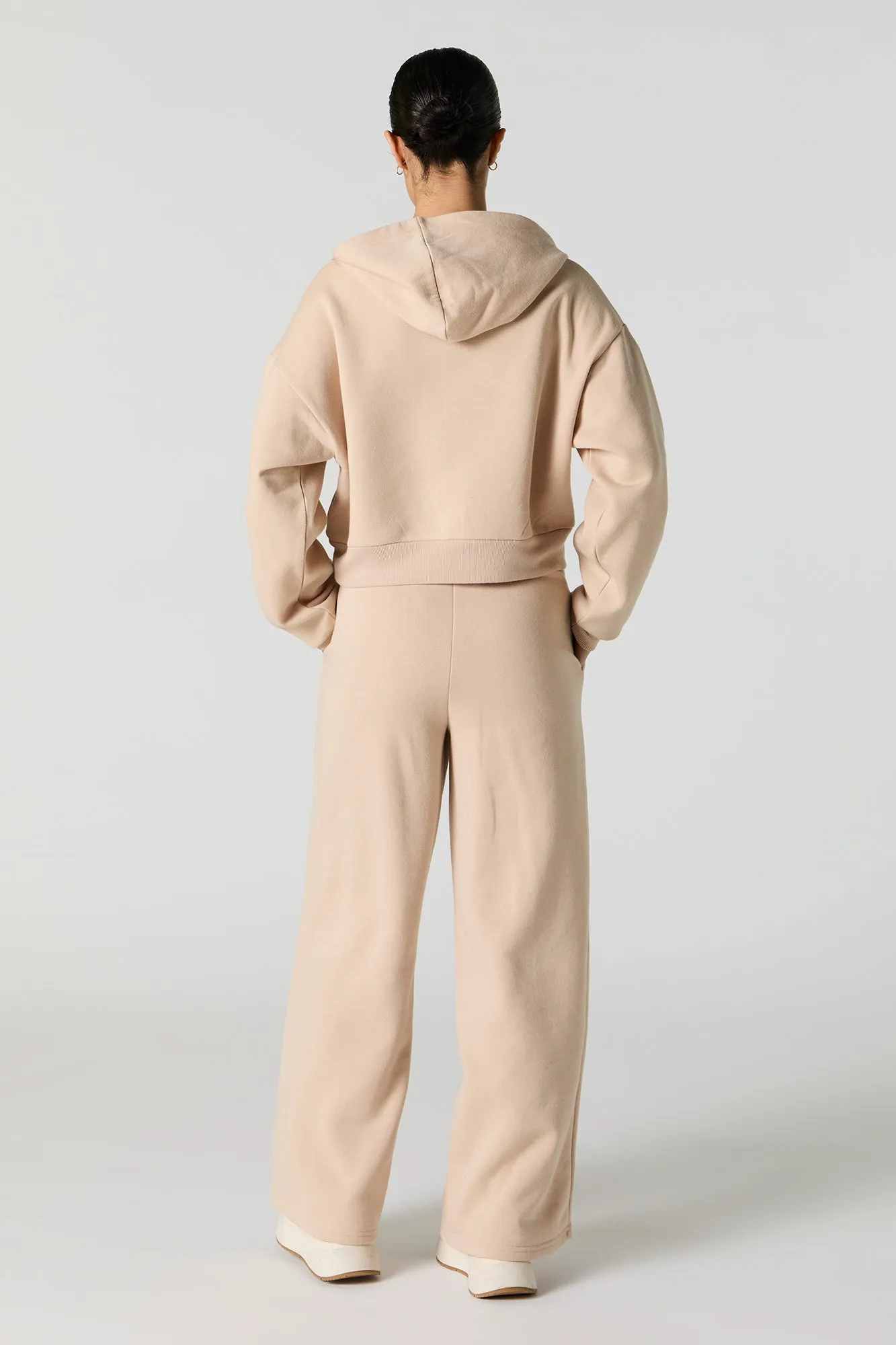 Active Wide Leg Fleece Sweatpant