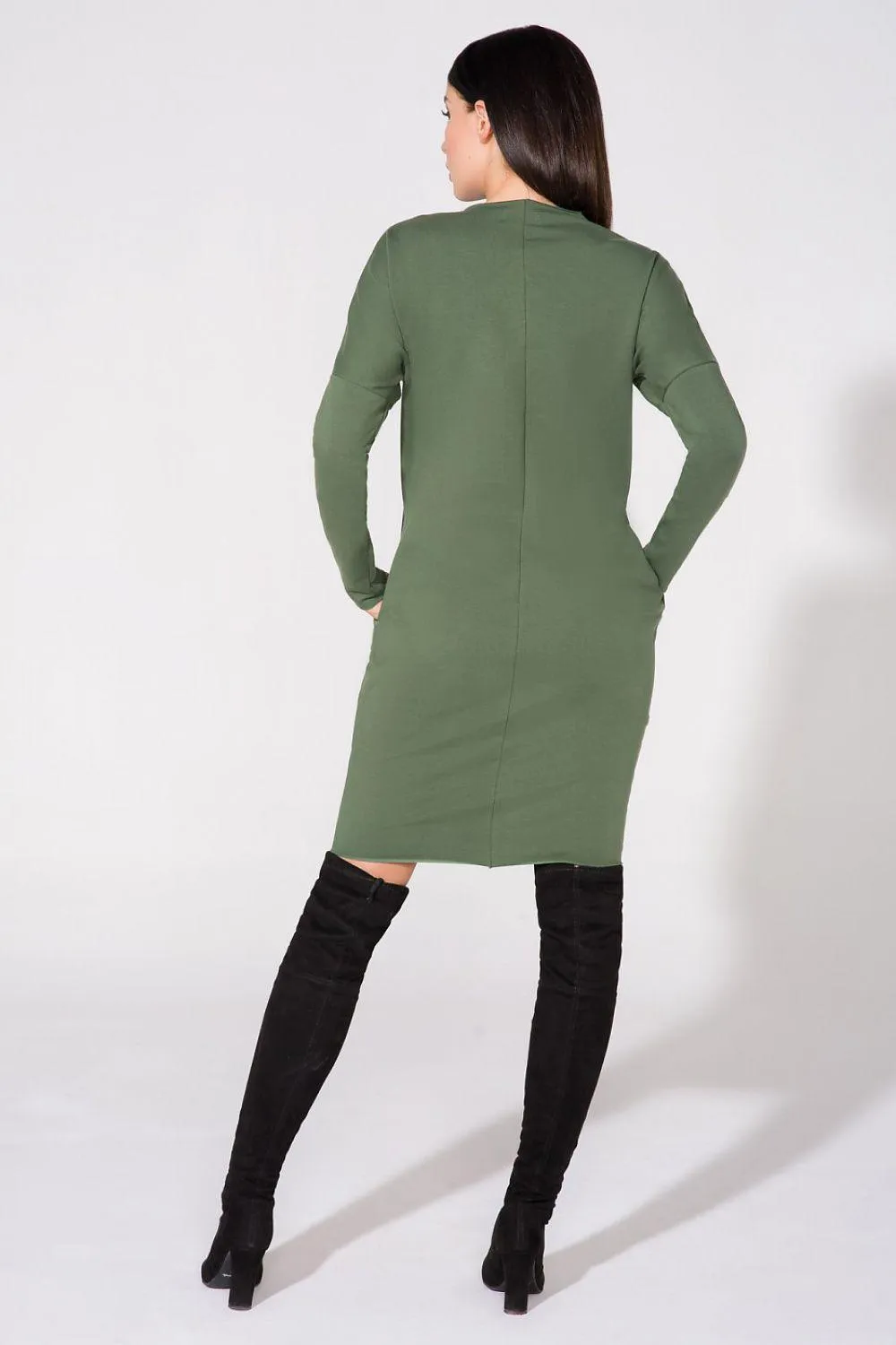 Chic Collared Evening Gown with Edgy Raw Hem Detail