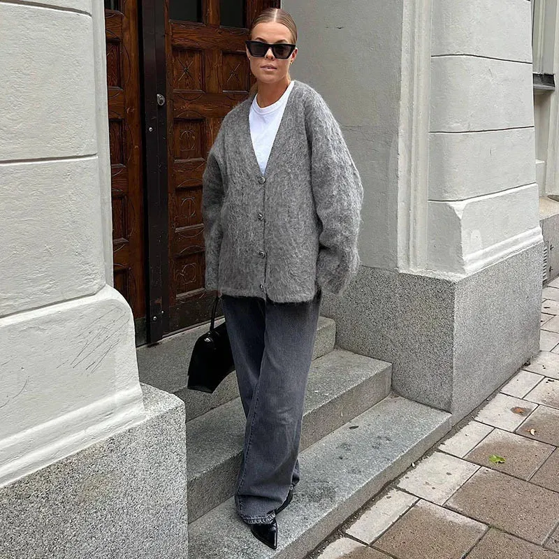 Chic VAN V-neck loose fit gray cardigan