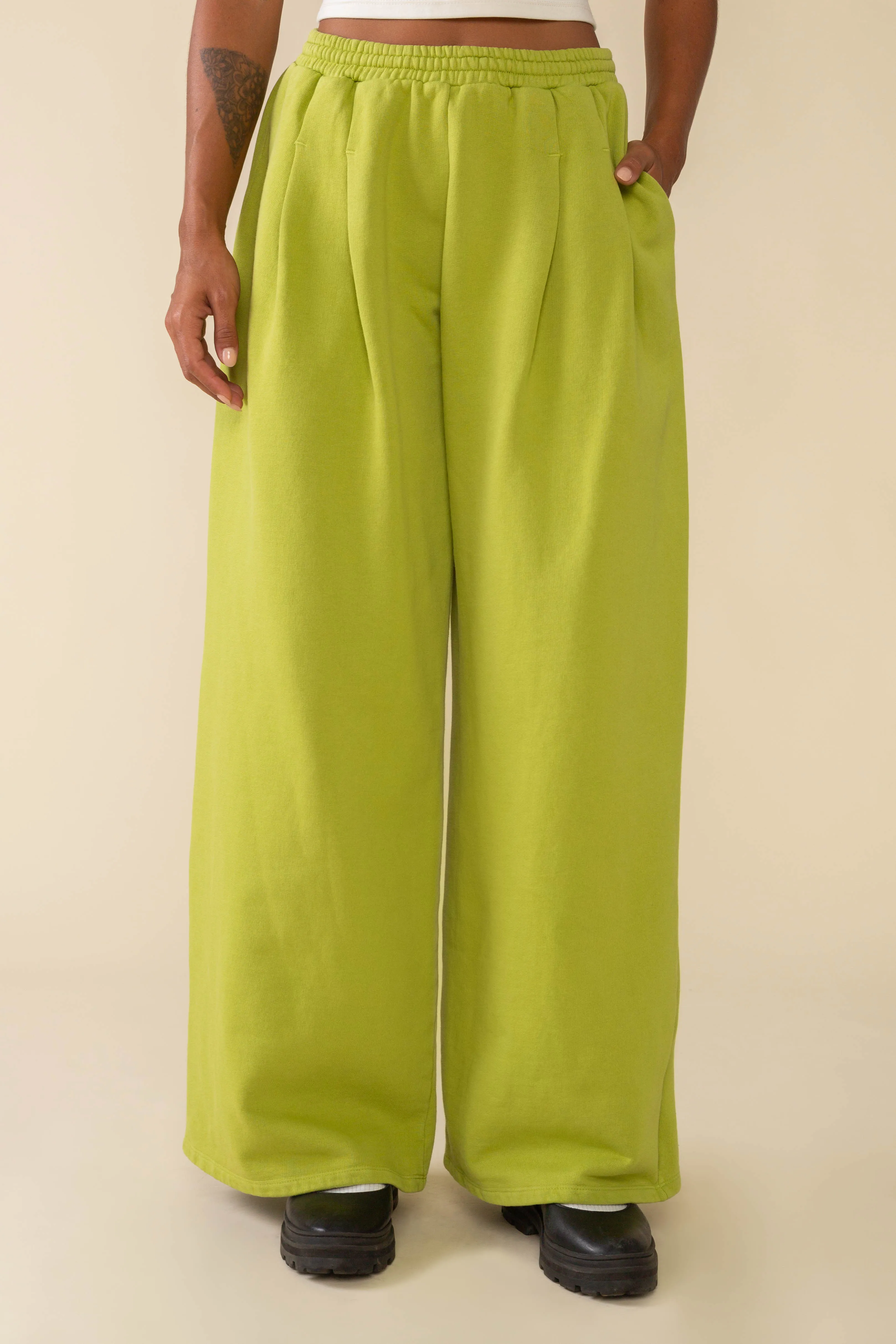 Double Pleat Wide Leg Garment Dye Sweatpants