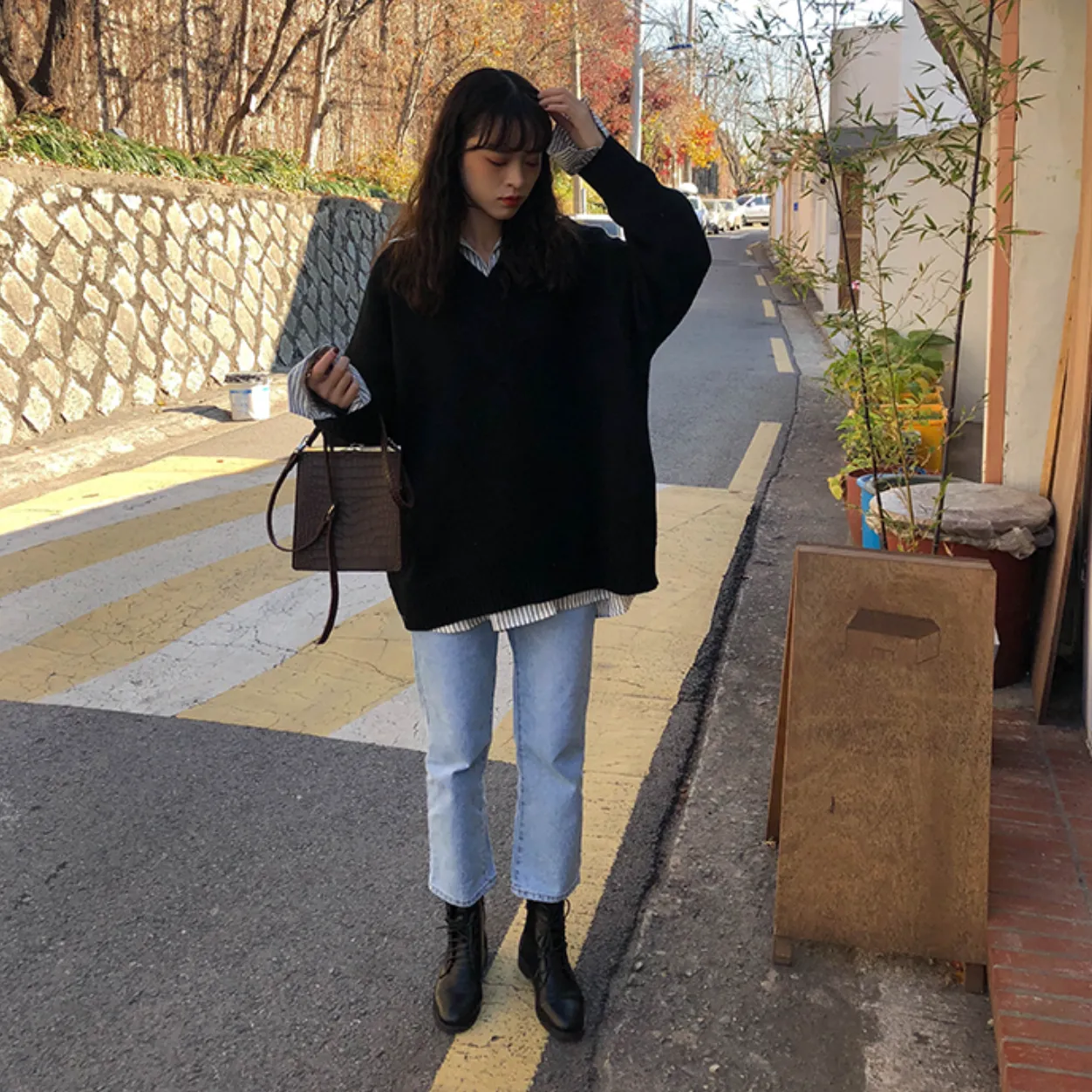 [Korean Style] Basic 5 Colors Loose Fit V-neck Thick Sweater
