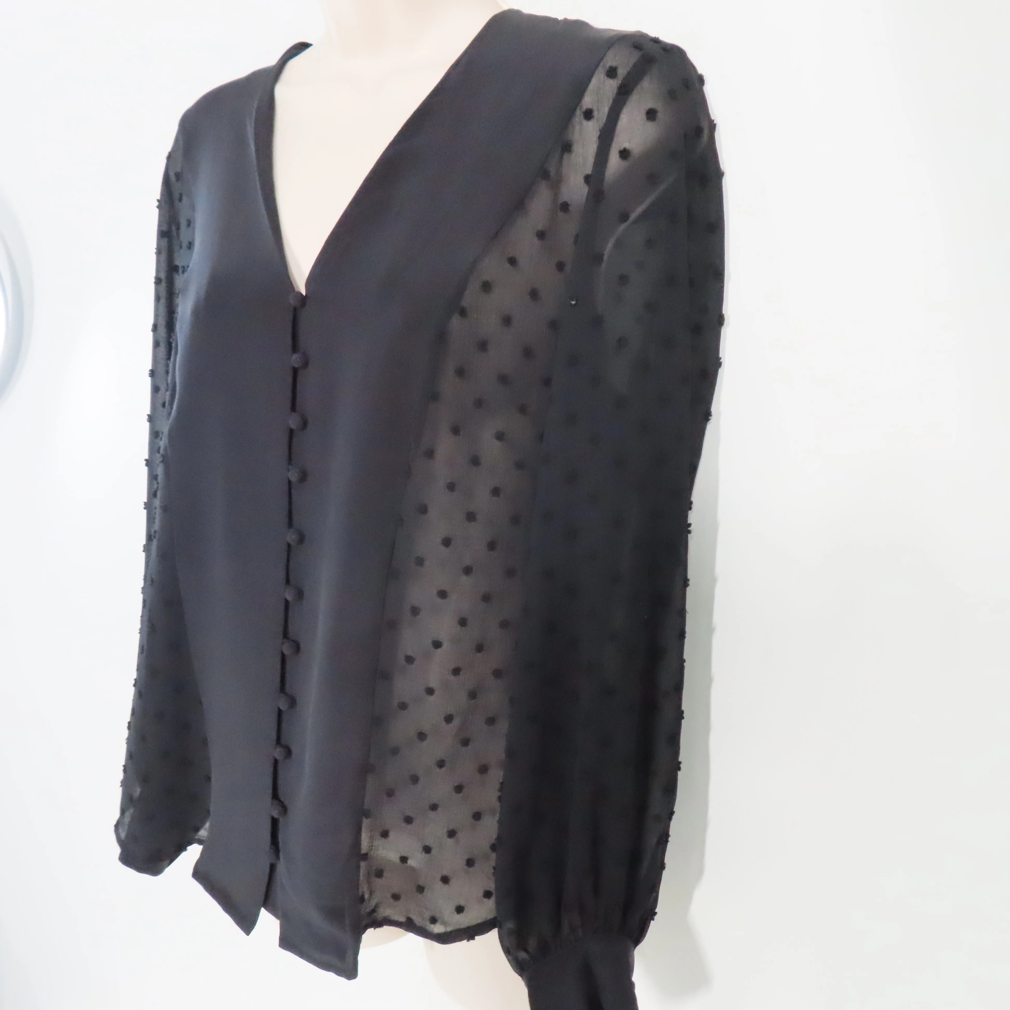L'AGENCE Black Fallon Textured Swiss Dots Long Sleeve Button-Down Blouse Sz S